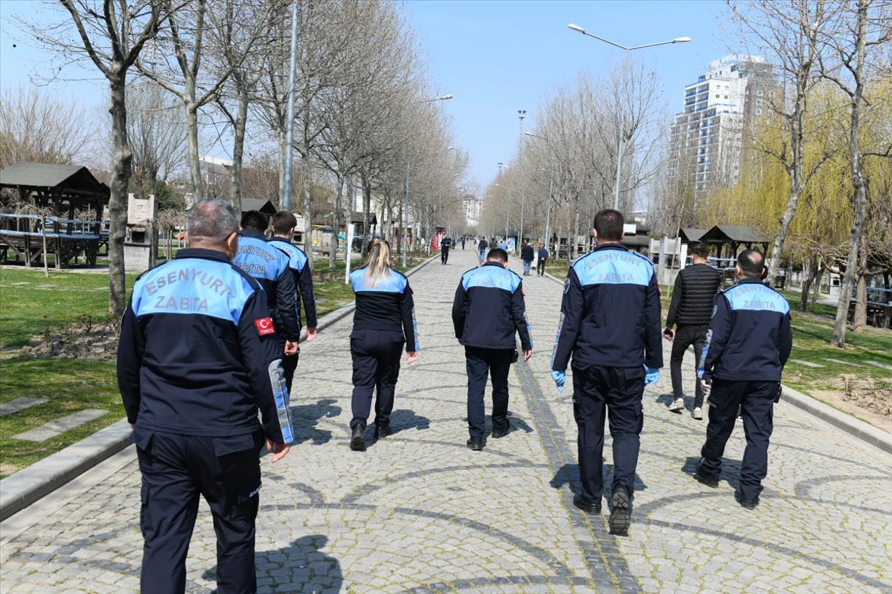 Esenyurt'ta Zabıtadan Masa ve Mangal Denetimi