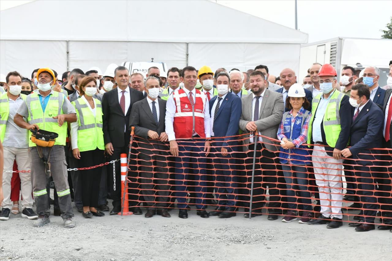 İmamoğlu: Yeni Metro Hattı, Esenyurtluları Mutlu Edecek