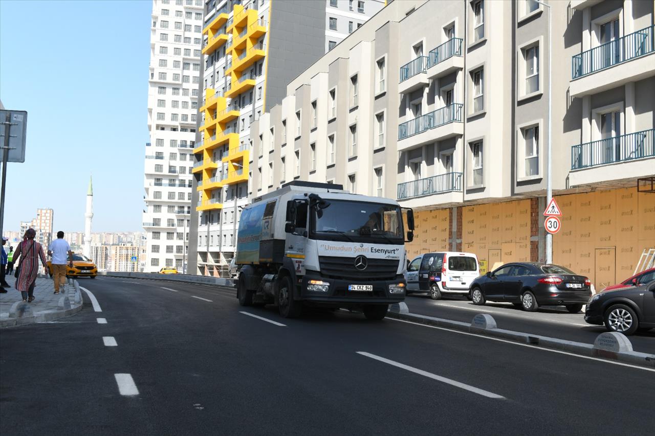 İbb Ve Esenyurt Belediyesi’nden Trafiği Rahatlatan Yeni Yol Çalışması