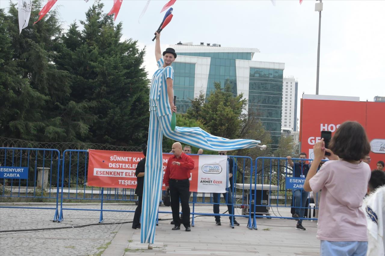 Esenyurtlu Çocuklar Sünnet Şöleninde Doyasıya Eğlendi