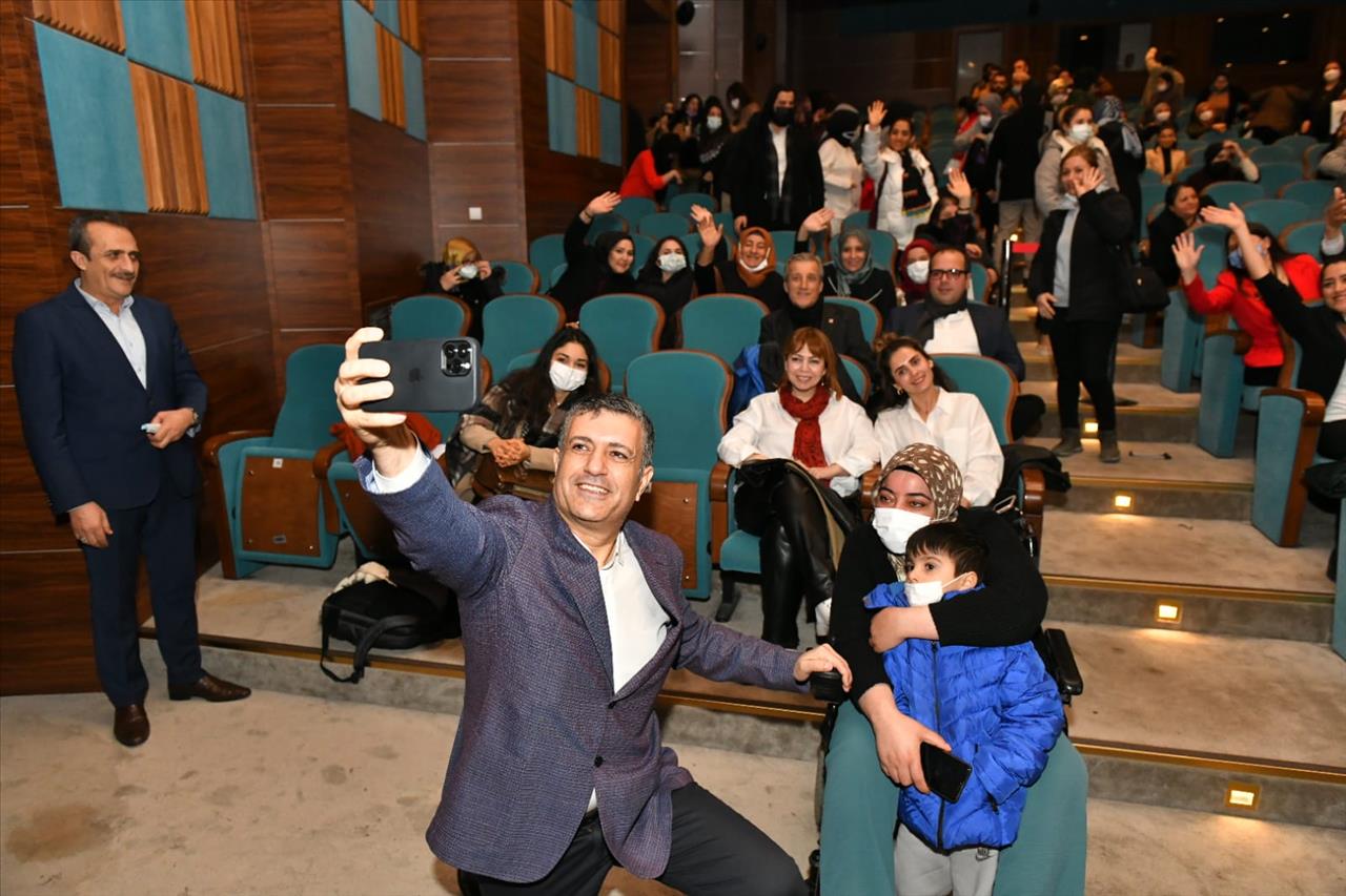 Başkan Bozkurt: “Güçlü Kentler, Güçlü Kadınlar İle Mümkün”