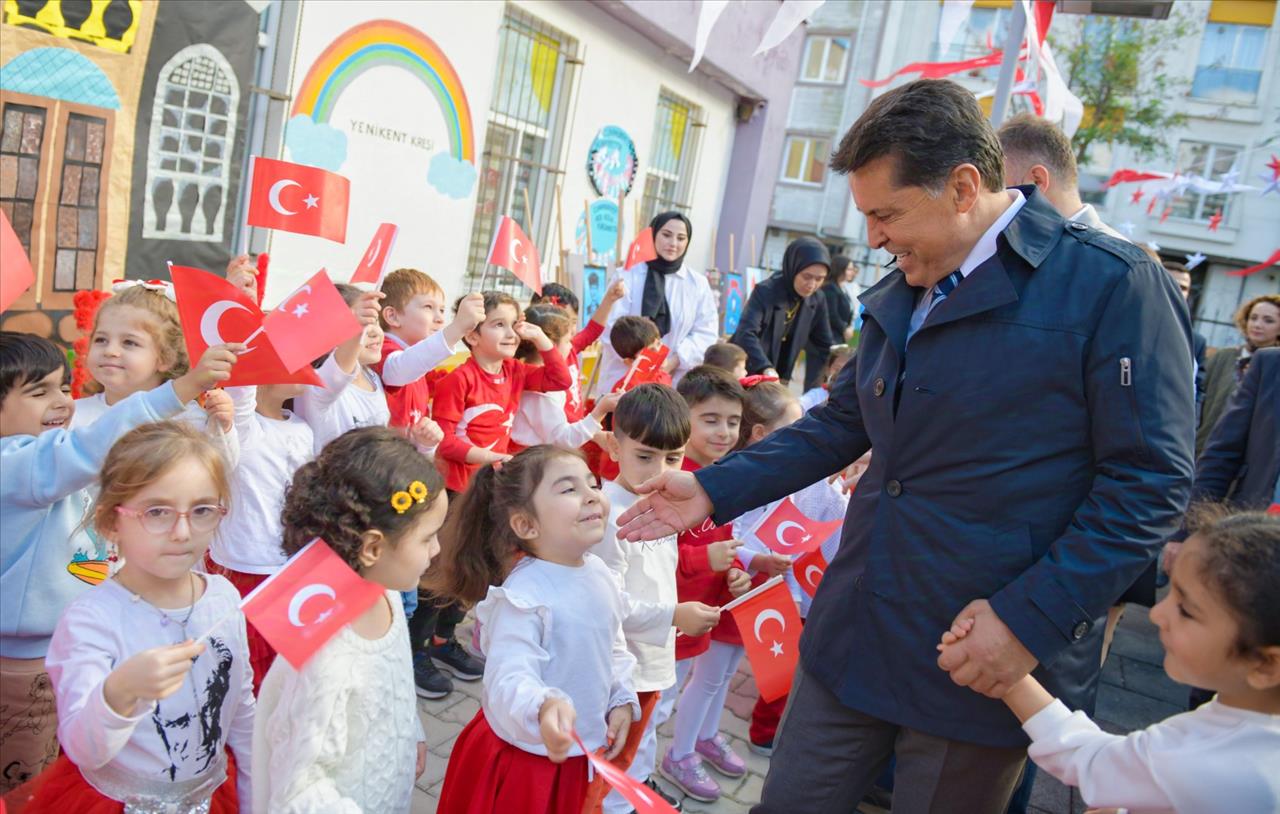 Esenyurt’un Çocuklarının Cumhuriyet Sevgisi