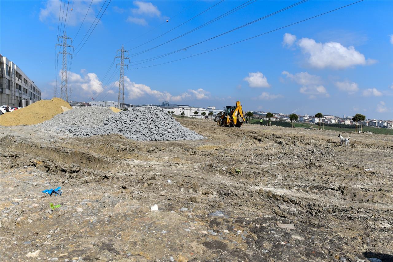 Esenyurt’ta Bir İlk: Çocuklar İçin At Binicilik Tesisi 