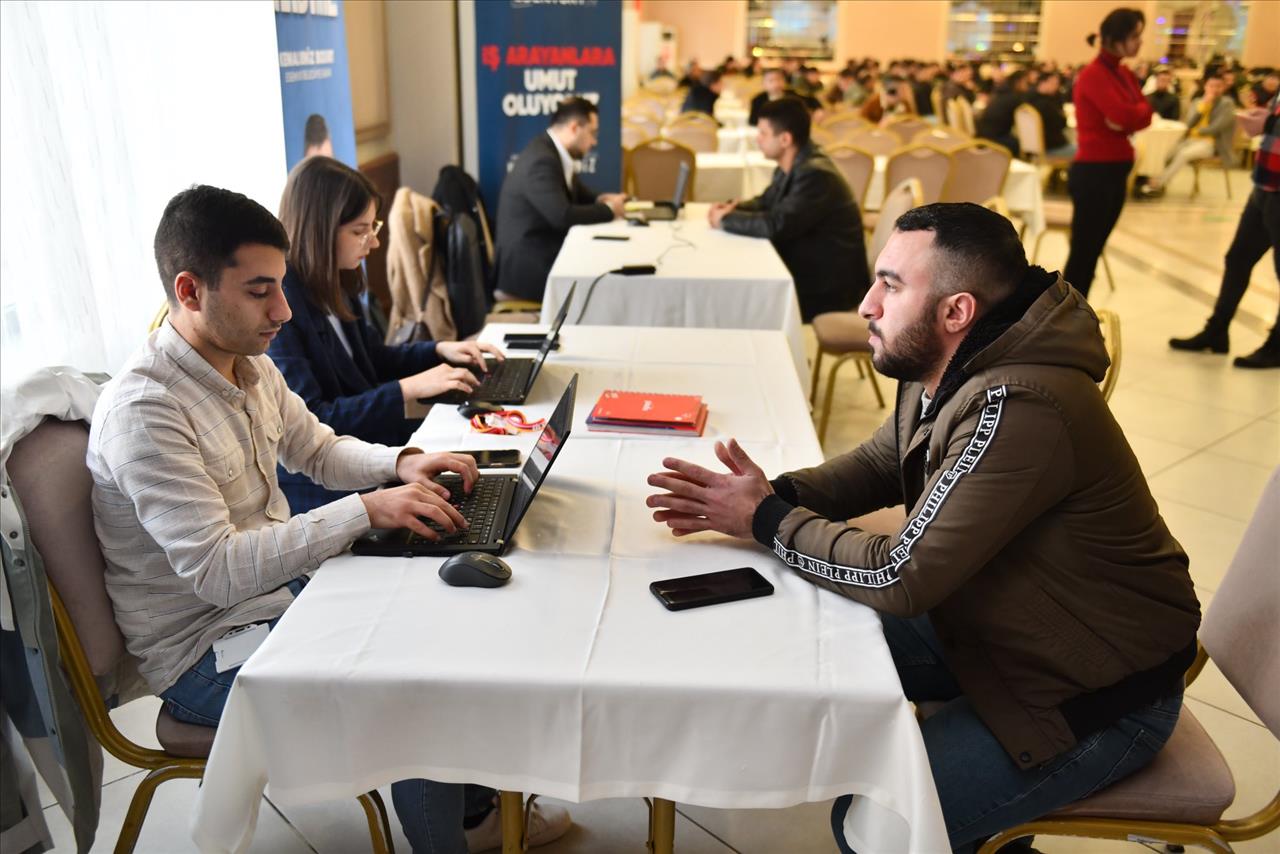 Silivri’deki Fabrikalarına Personel Desteği ESBİM’den