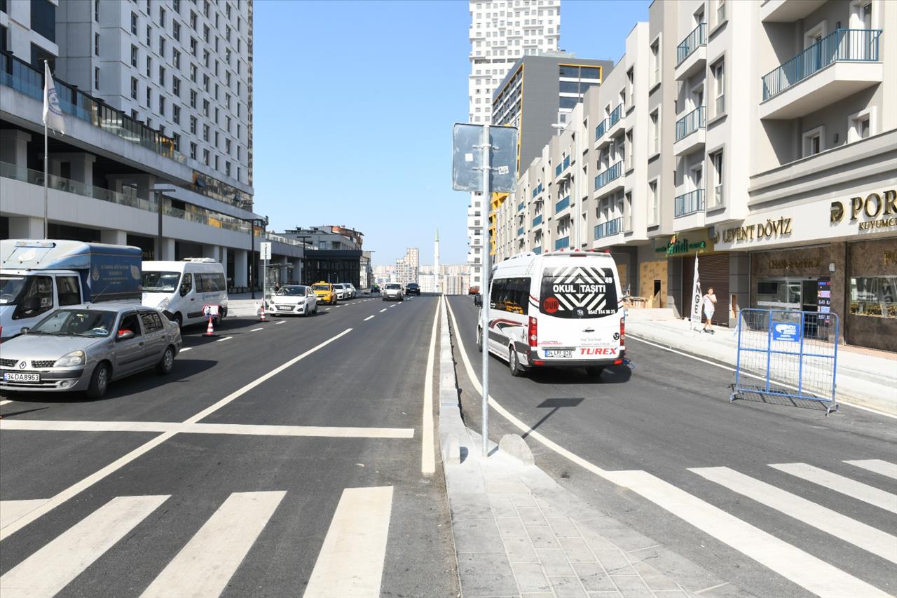 İbb Ve Esenyurt Belediyesi’nden Trafiği Rahatlatan Yeni Yol Çalışması