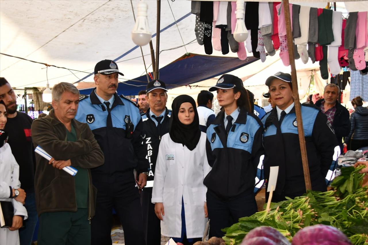 Esenyurt’ta Zabıtadan Pazarda Ispanak Denetimi