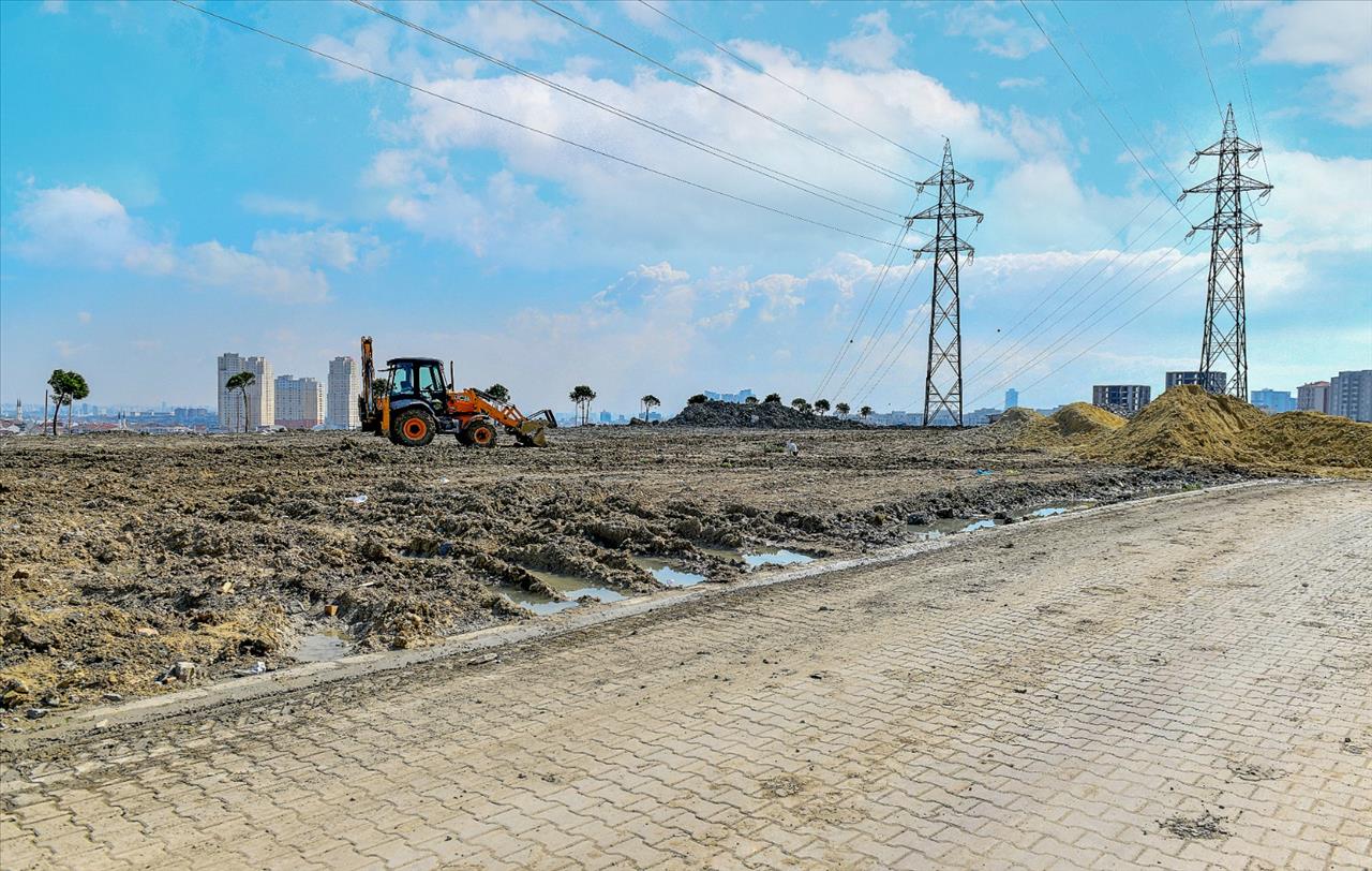 Esenyurt’ta Bir İlk: Çocuklar İçin At Binicilik Tesisi 