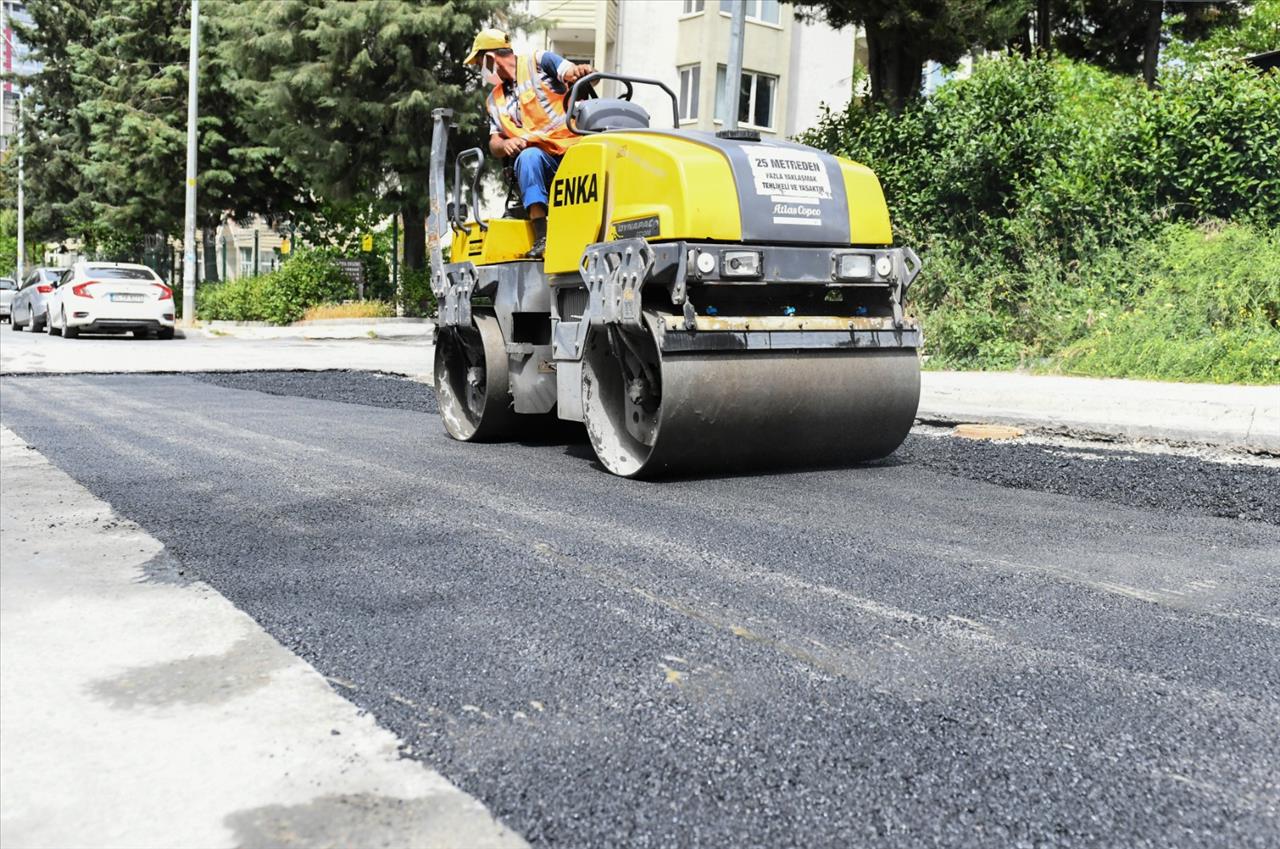 Esenyurt’un Yolları Yenilenmeye Devam Ediyor