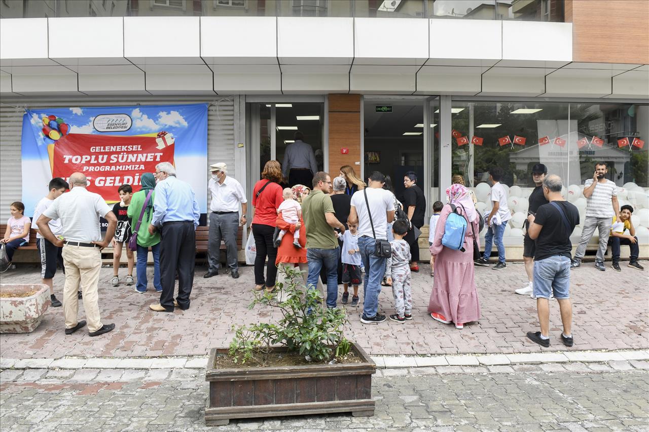 Esenyurt Belediyesi’nden Toplu Sünnet Organizasyonu