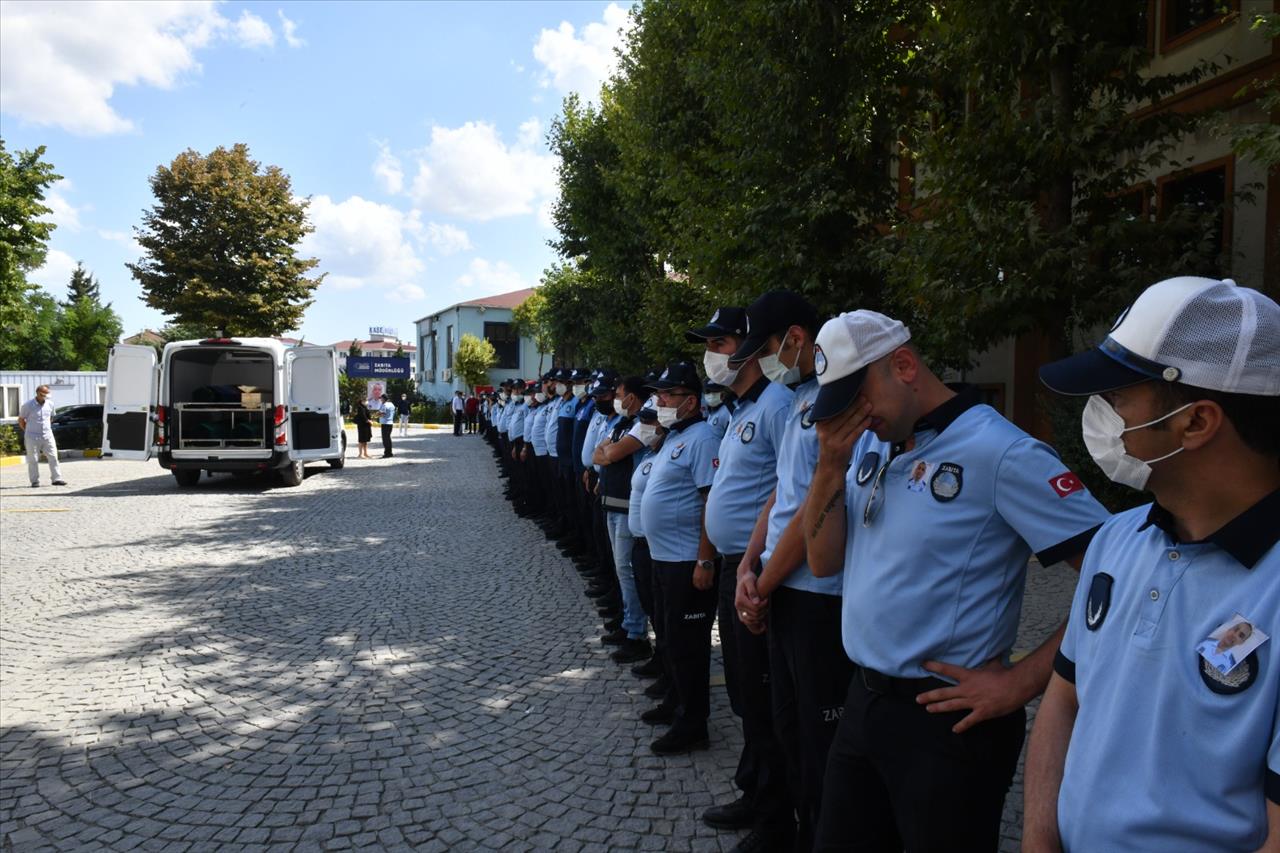 Sele Kapılarak Hayatını Kaybeden Özdemir Ailesi Son Yolculuğuna Uğurlandı