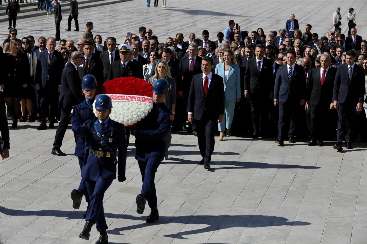 CHP'li 26 Başkan Ata’nin Huzuruna Çıktı