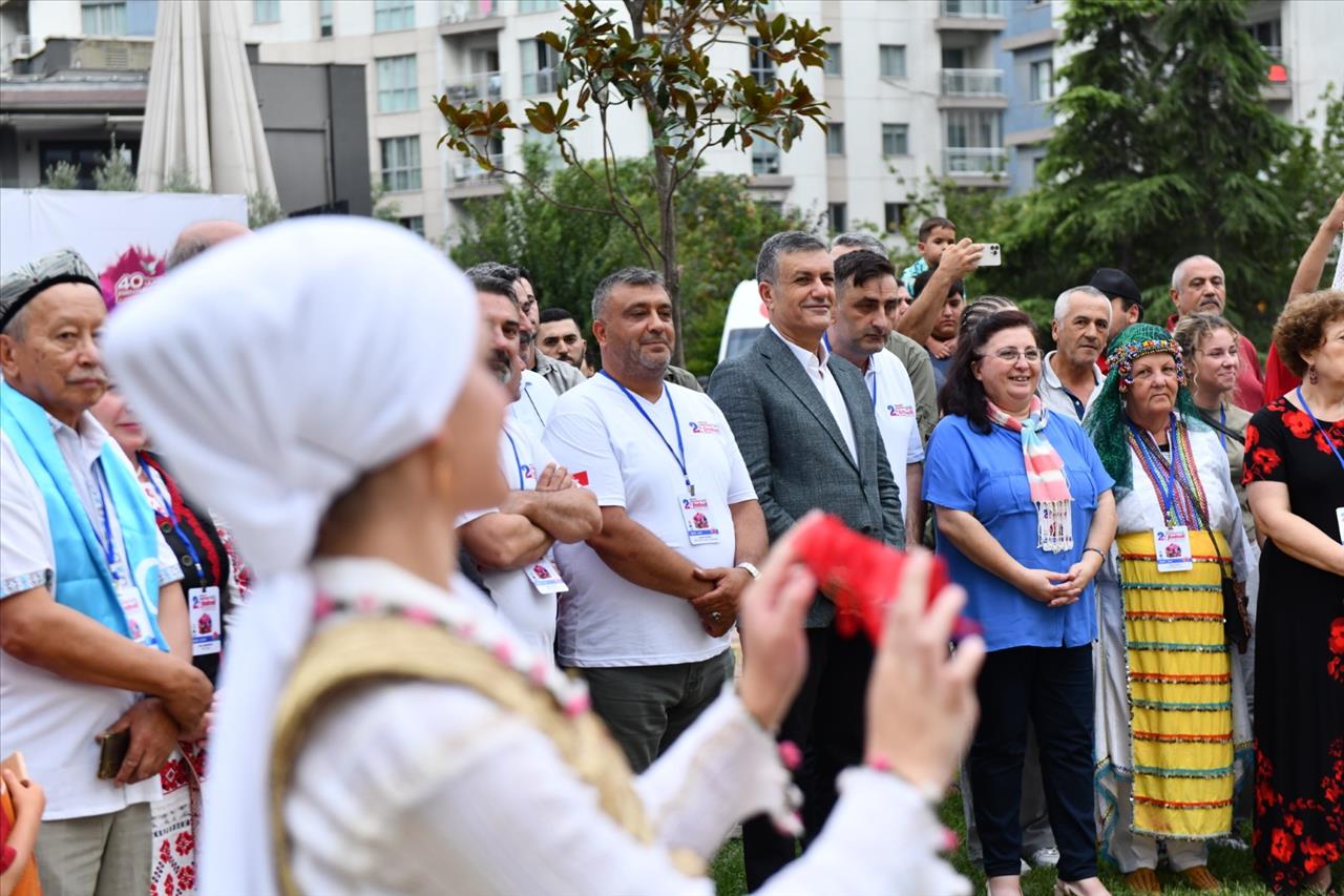 Dünya Müzisyenlerinden Âşık Veysel Sürprizi