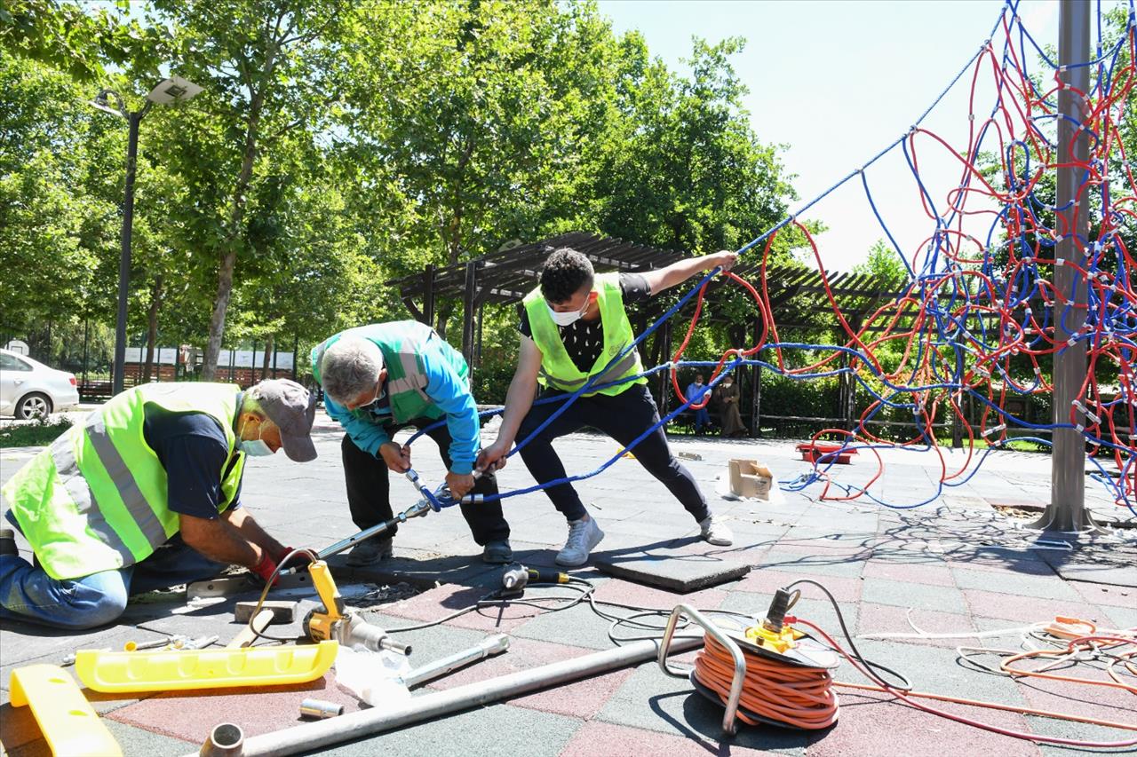 Esenyurt Belediyesi, Spor Parkı’nı Yeniledi