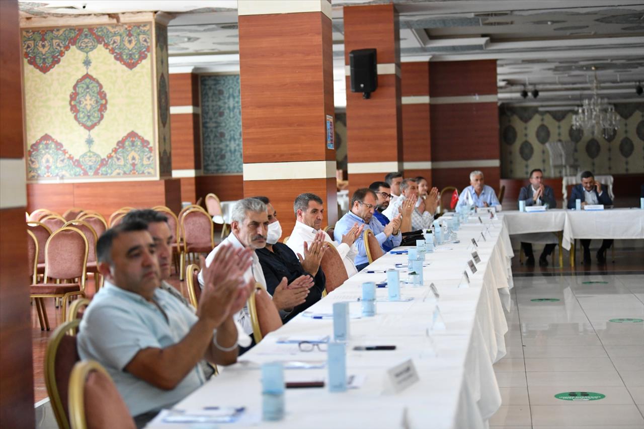 Başkan Bozkurt,  Katılımcı Ve Demokratik Bütçe İçin Muhtarlar İle Görüştü