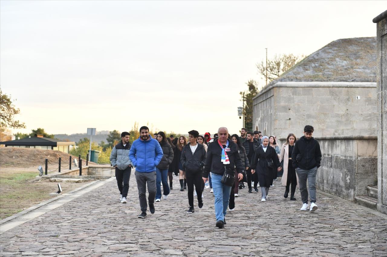 Esenyurtlu Gençler Çanakkale’de