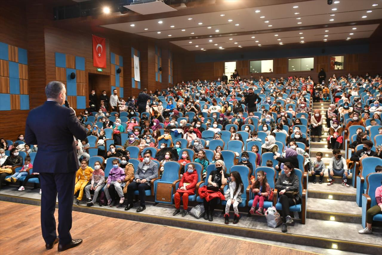 Esenyurt Belediyesi’nden Çocuklara Ara Tatil Şenliği 