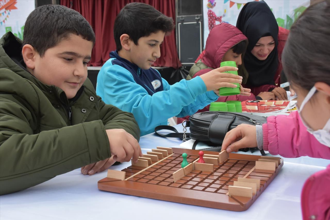 Esenyurt Belediyesi’nden Çocuklara Ara Tatil Şenliği 