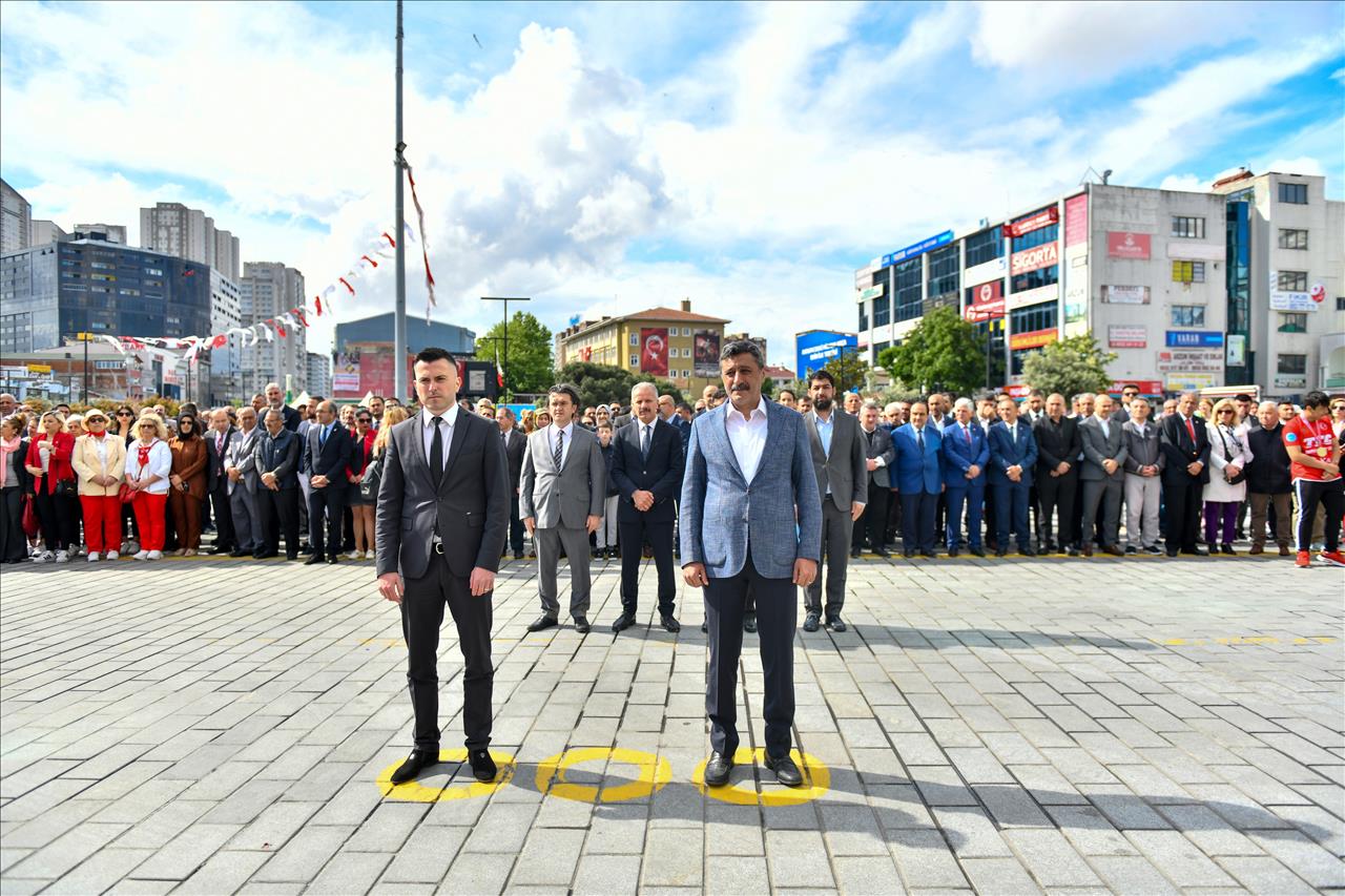 19 Mayıs, Esenyurt’ta Törenle Kutlandı