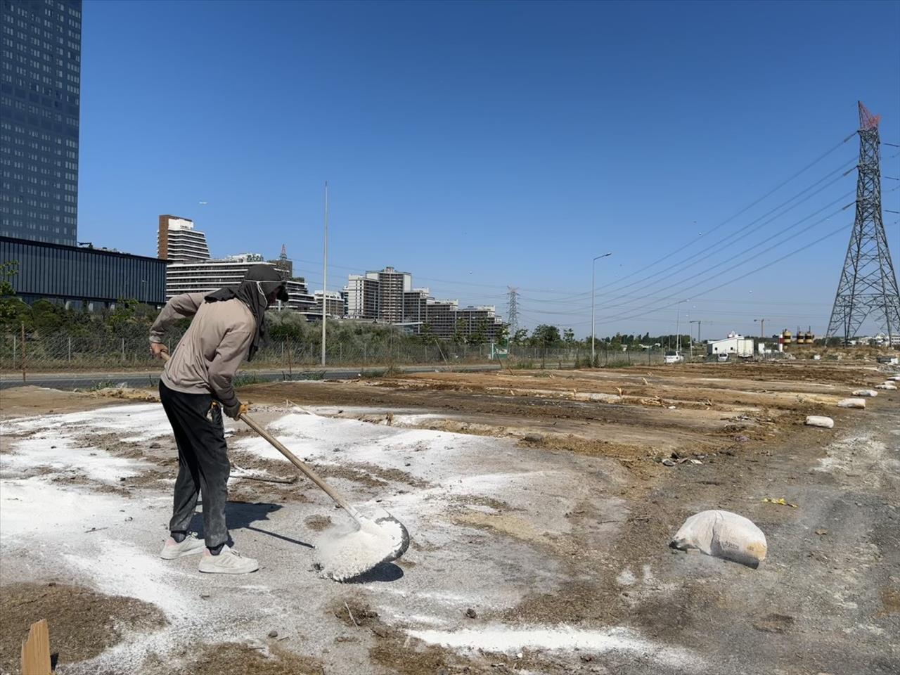 Esenyurt’ta Kurban Satış Alanında Temizlik Seferberliği