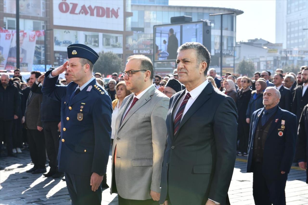 Çanakkale Zaferi’nin 109. Yılı Esenyurt’ta Kutlandı