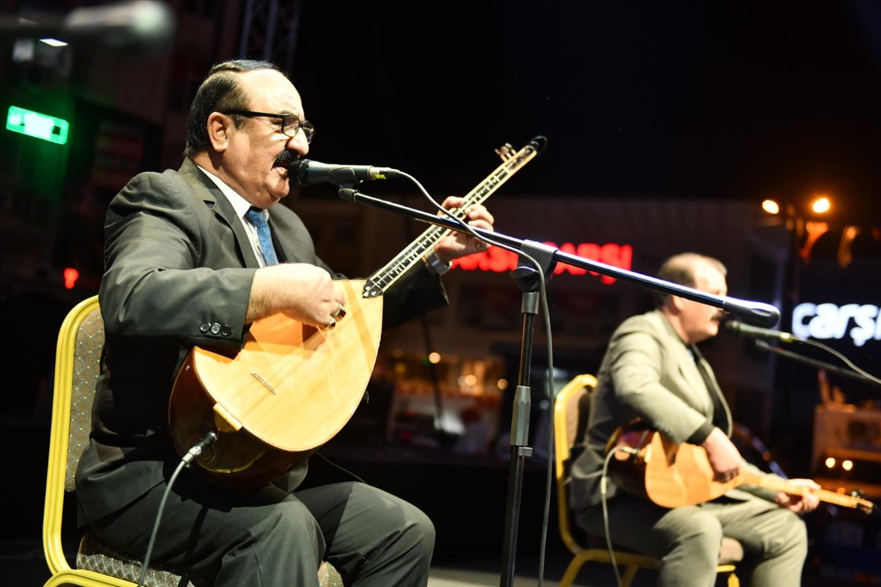 Kardeş Kültürler Festivali’nde Serhat Rüzgarı Esti…