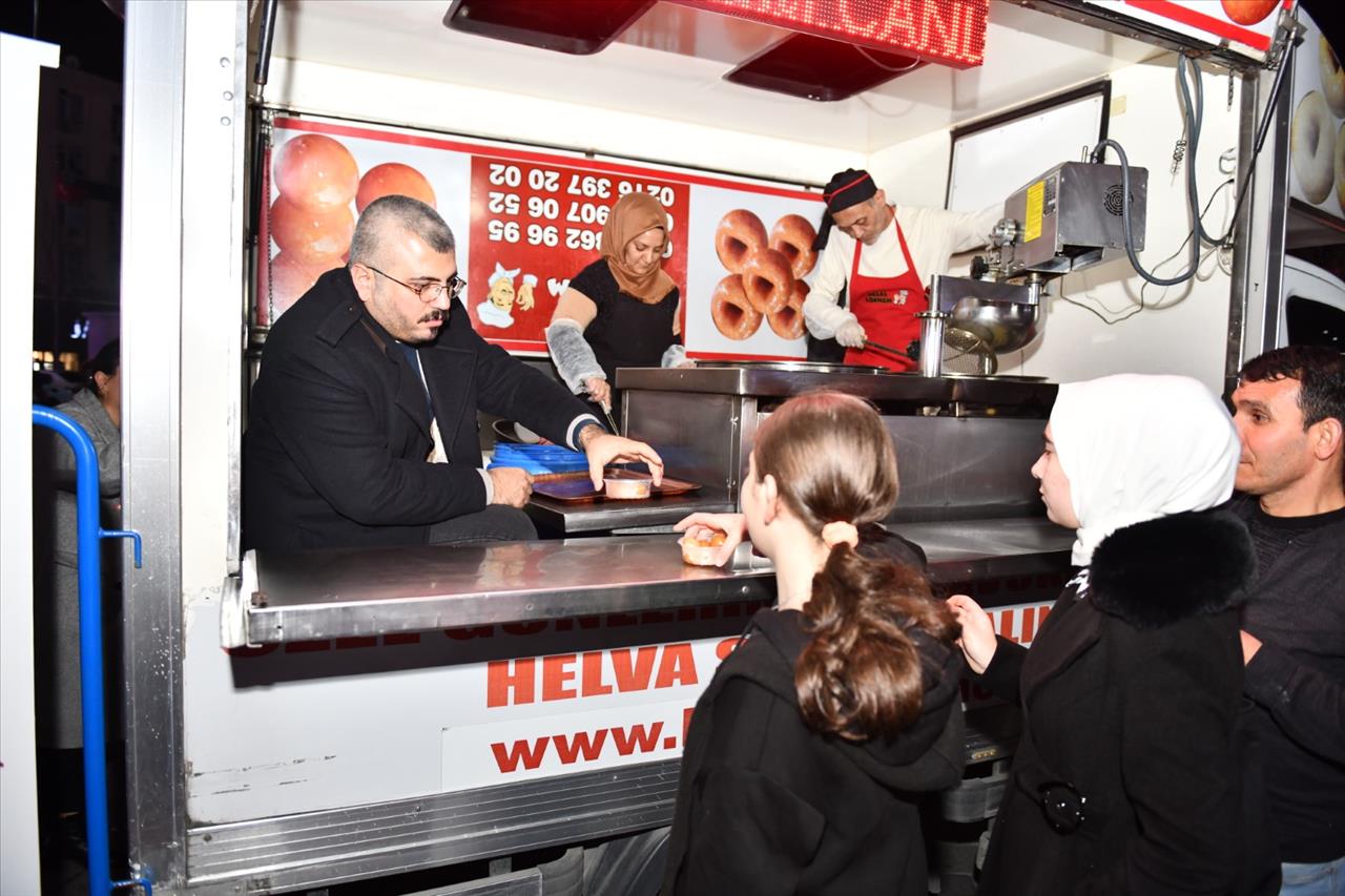 Depremde Hayatını Kaybedenler Esenyurt’ta Anıldı