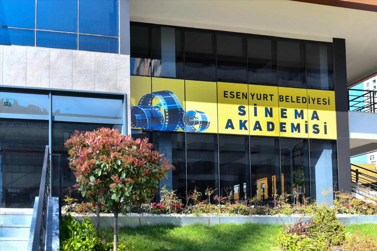 Esenyurt’ta Bir İlk Daha: Sinema Akademisi