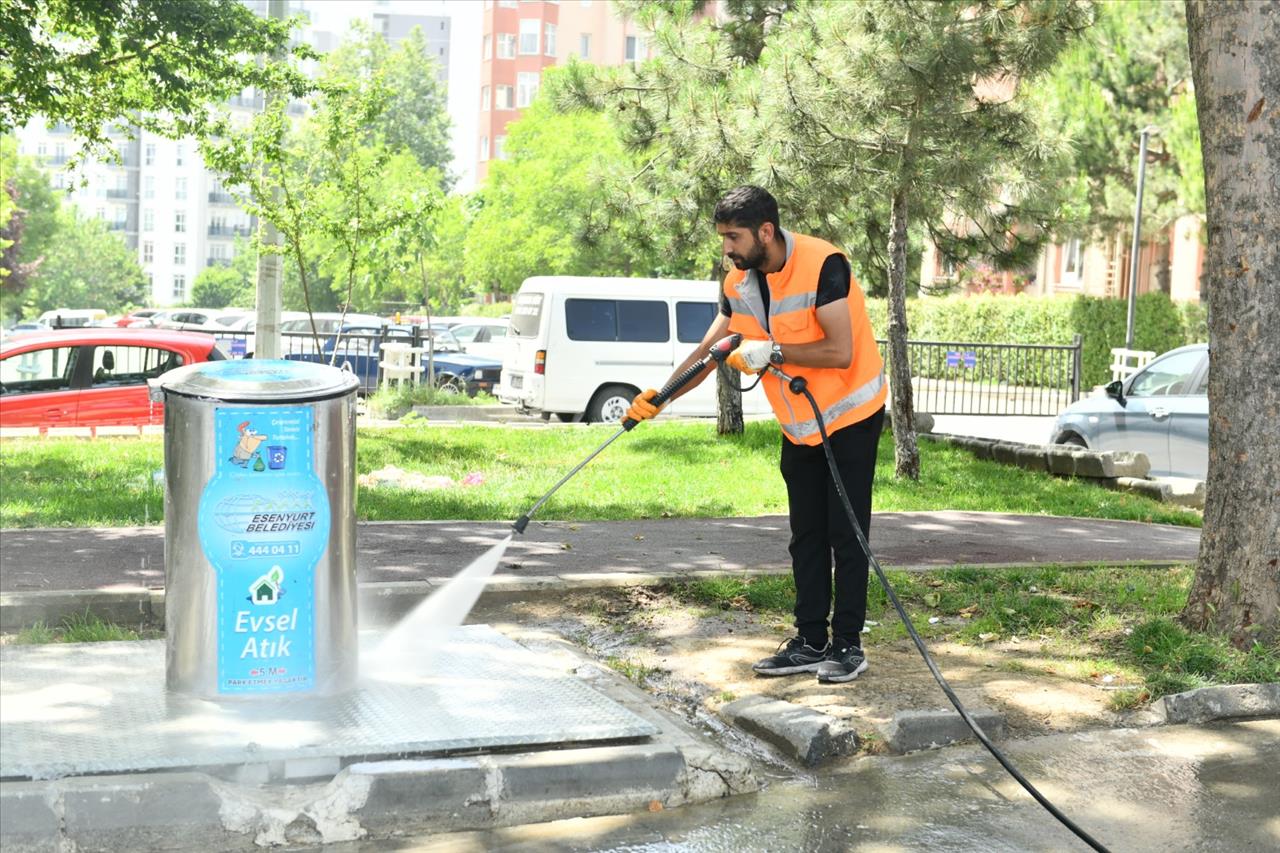 Başkan Özer Tertemiz Bir Esenyurt İçin Temizlik Filosunu Genişletti