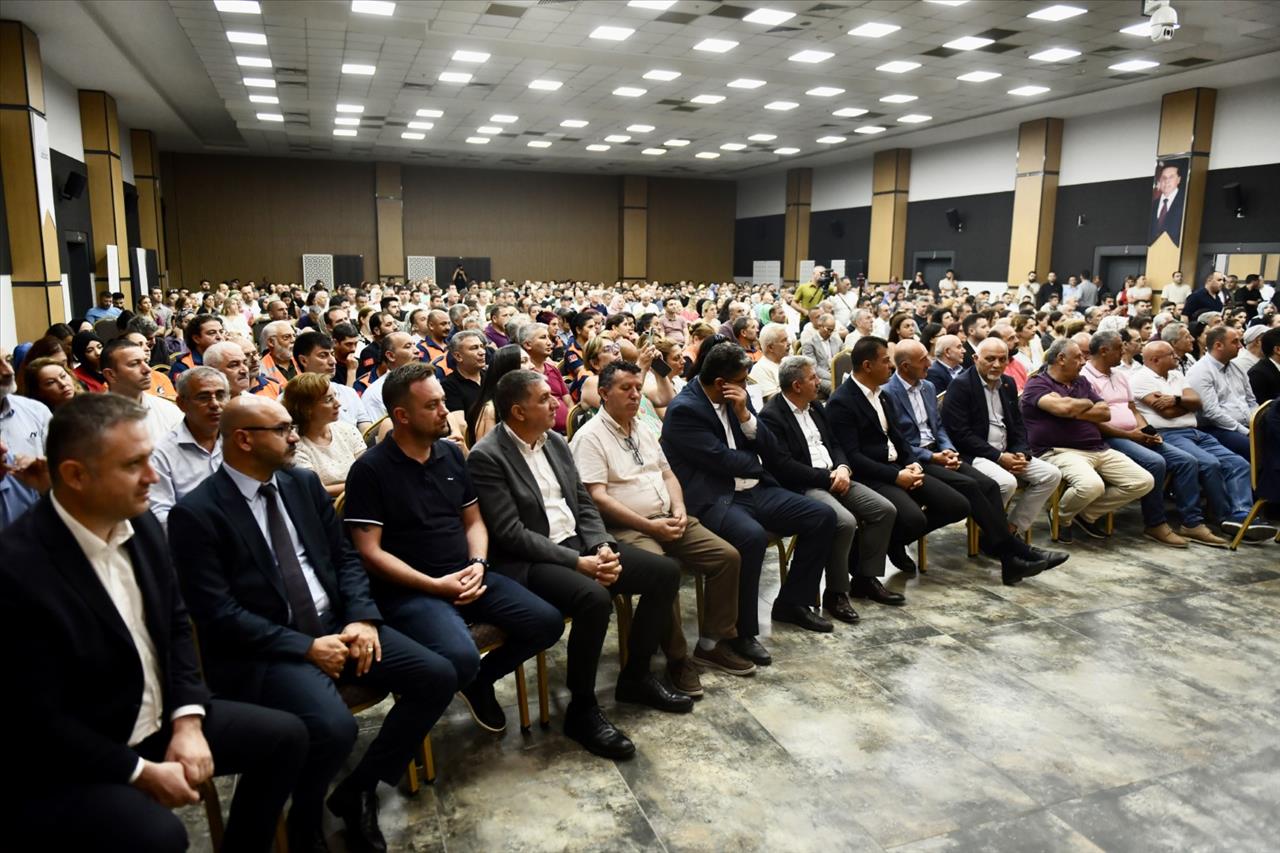 Esenyurt Belediye Başkanı Prof. Dr. Ahmet Özer: Afetleri Felakete Çevirmemek İçin Çalışacağız