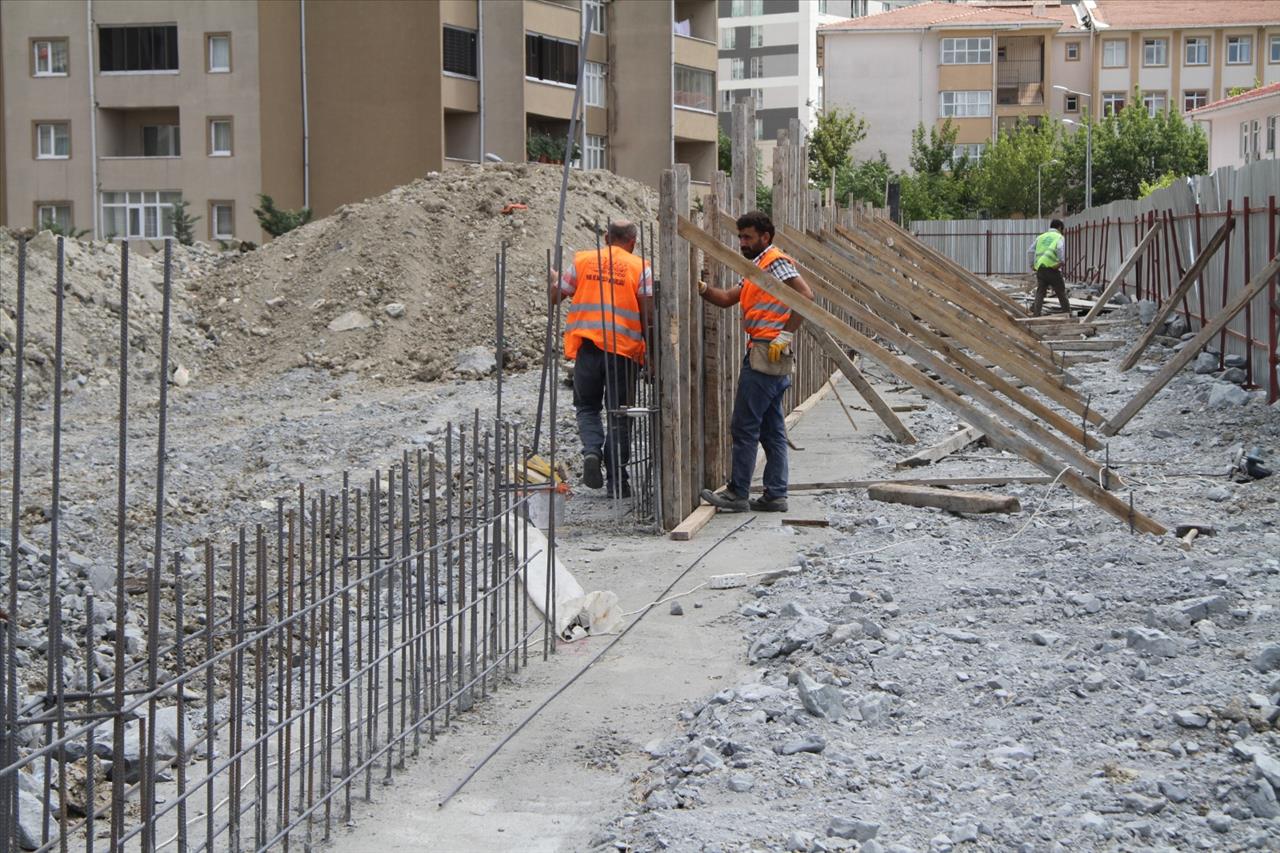 Esenyurt Parklarına Kavuşuyor