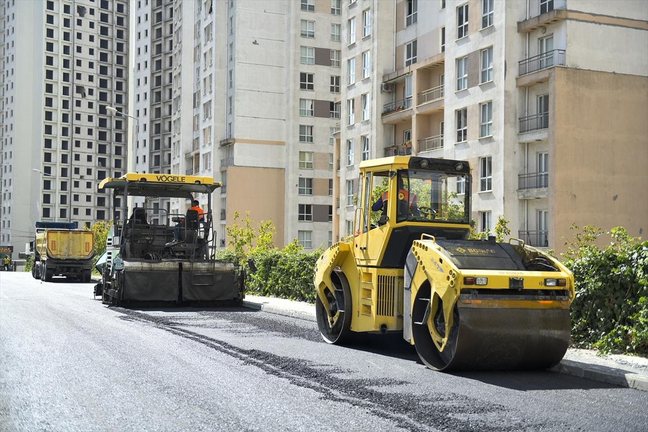 Yıllardır Yapılmayan Yollar Asfaltlanıyor