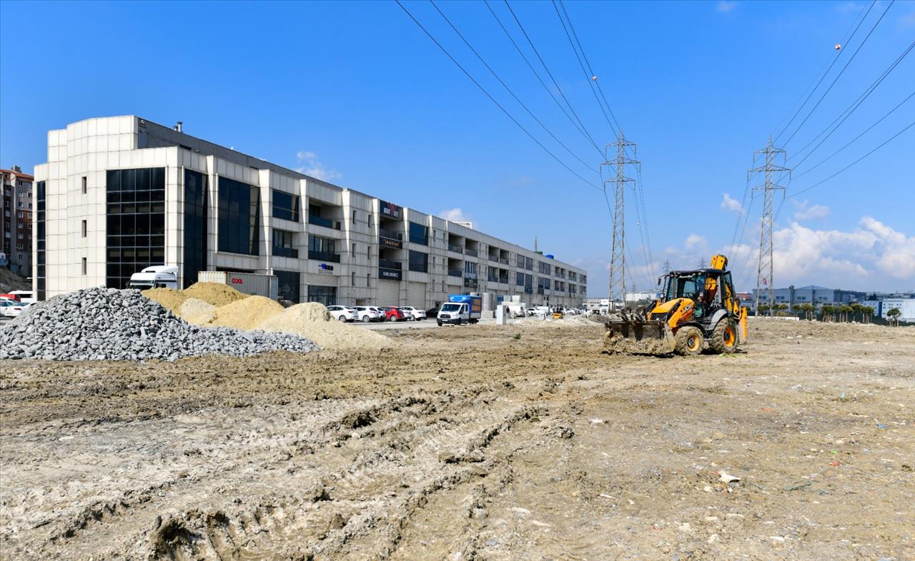 Esenyurt’ta Bir İlk: Çocuklar İçin At Binicilik Tesisi 