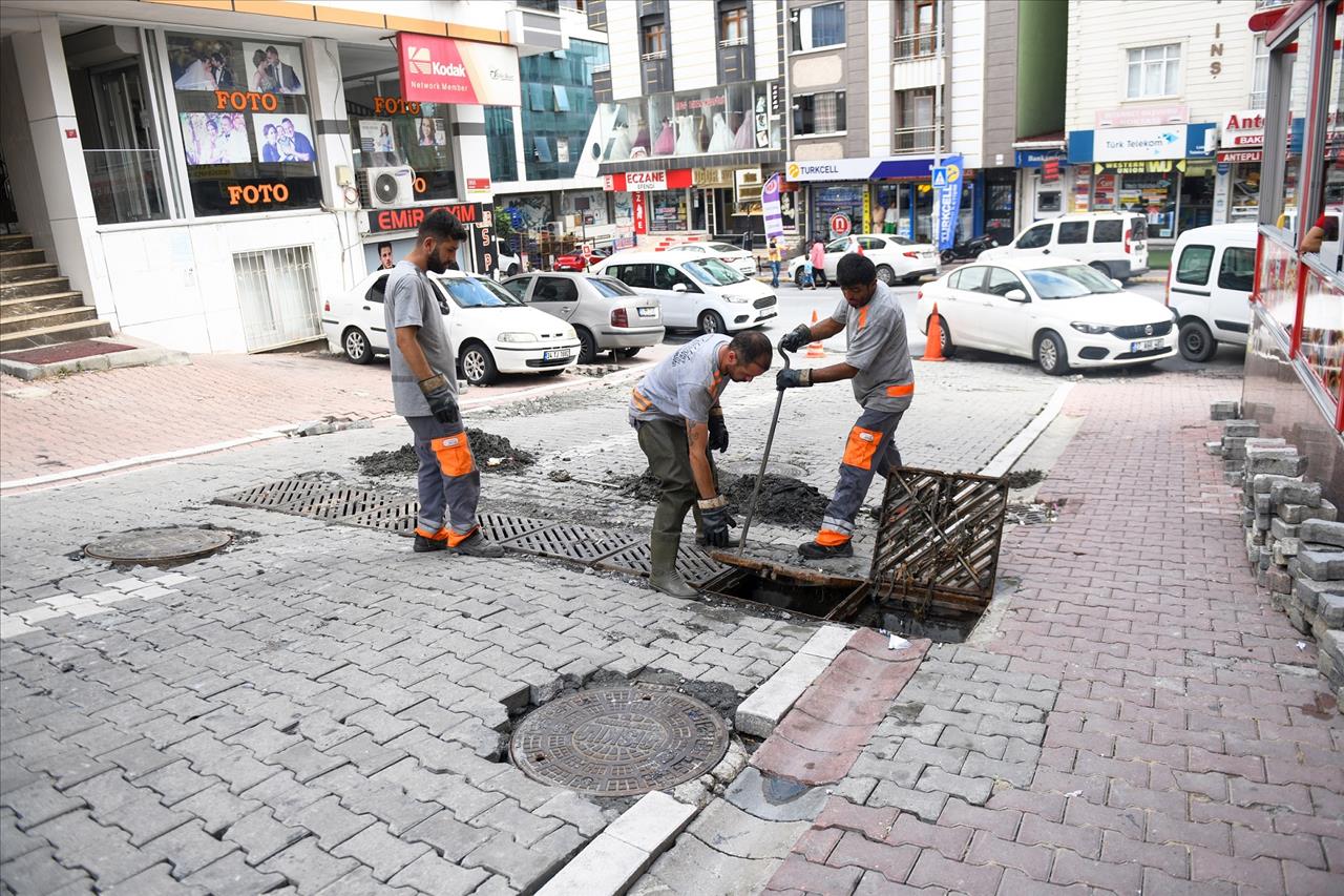 Esenyurt’ta Beklenen Sağanak Yağış Öncesi Gerekli Önlemler Alındı