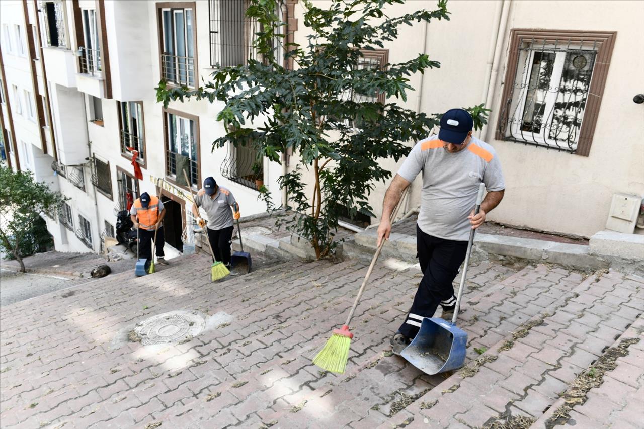 Vatandaşlar Talep Ediyor, Esenyurt Belediyesi Çözüyor