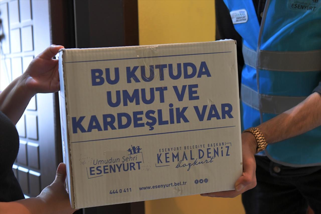 Esenyurt Belediyesi’nden Koronavirüs Sürecinde 43 Bin Aileye Gıda Yardımı Yapıldı 