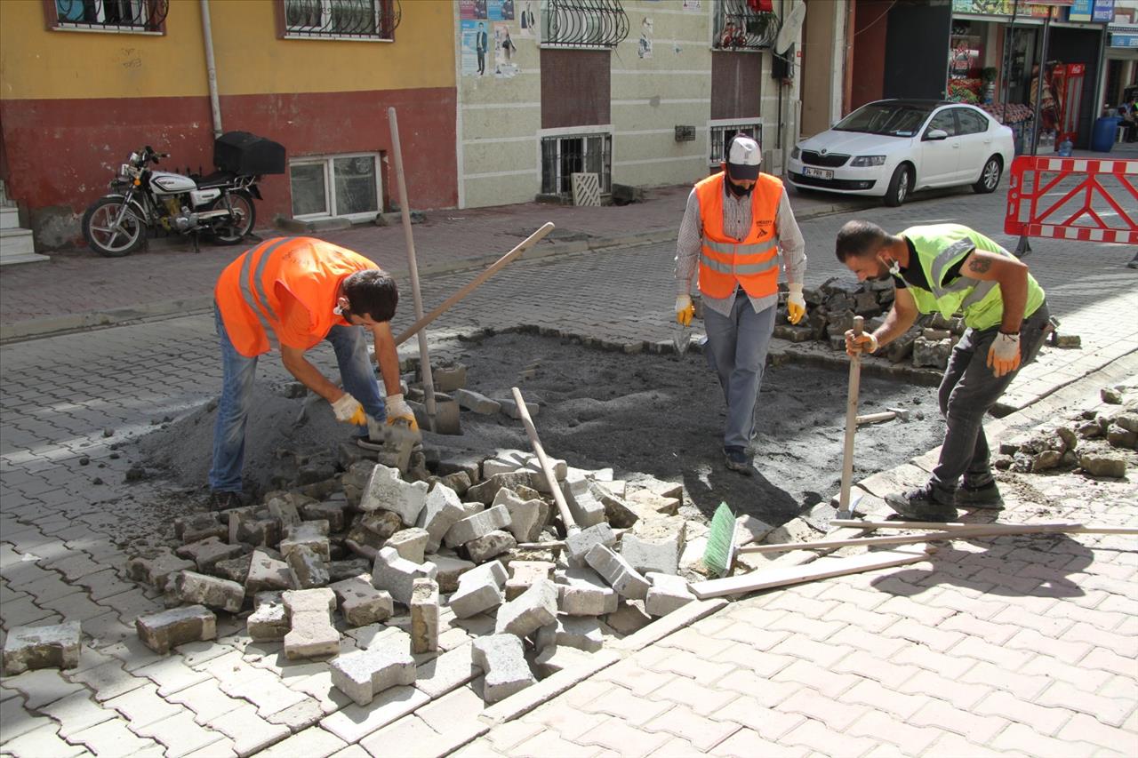 Selden Etkilenen Mahallelerde Çalışmalar Devam Ediyor