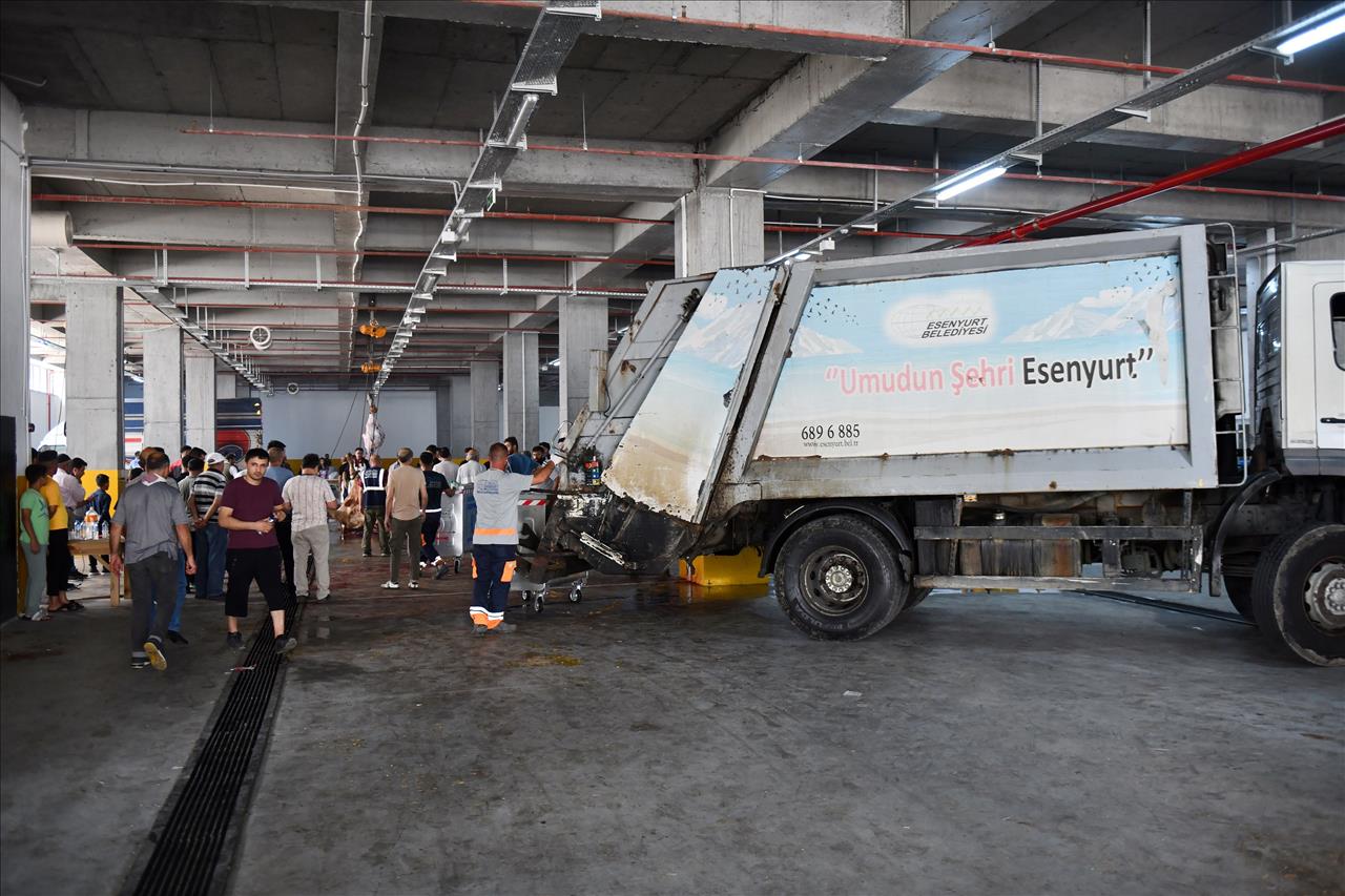 Esenyurt Belediyesi Halk Sağlığı İçin Çalışmalarını Sürdürüyor