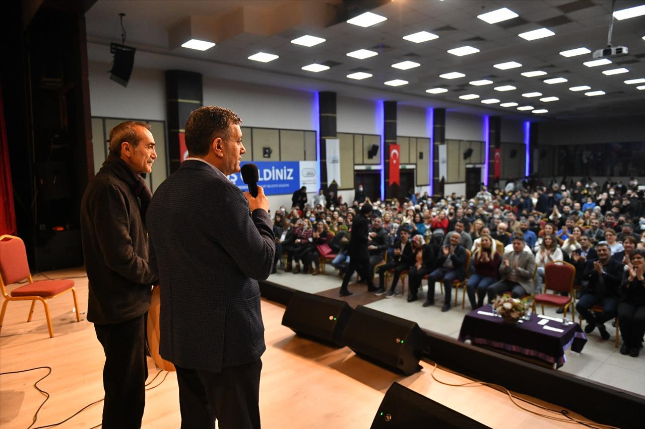 Büyük Halk Ozanı Âşık Veysel Esenyurt’ta Anıldı 