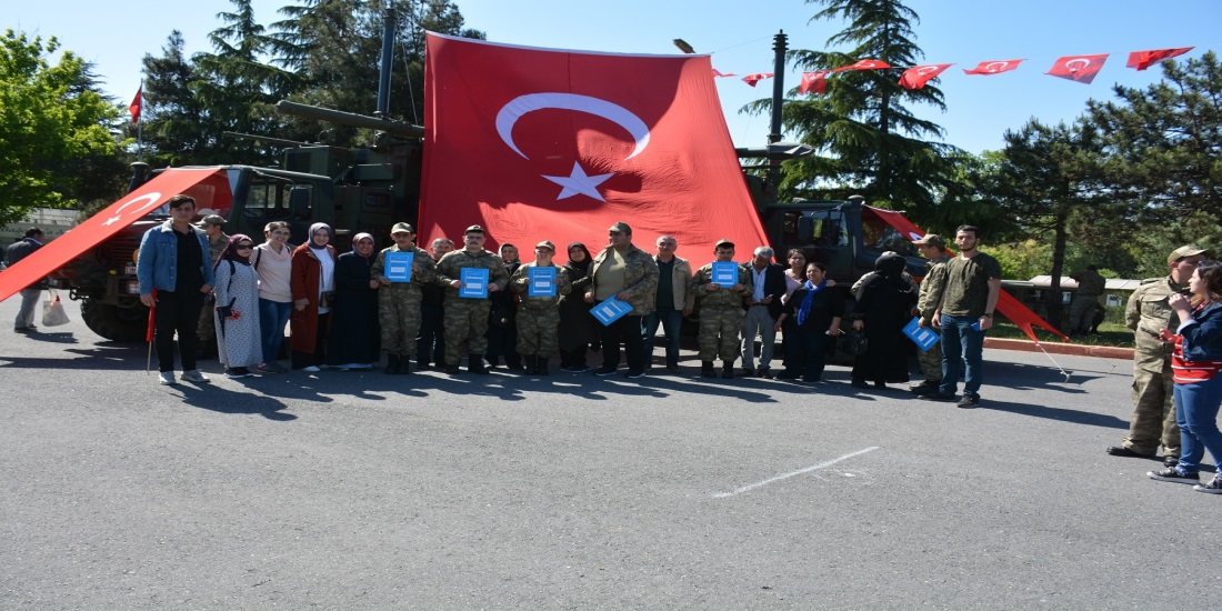 Engellilerin bir günlük askerlik sevinci