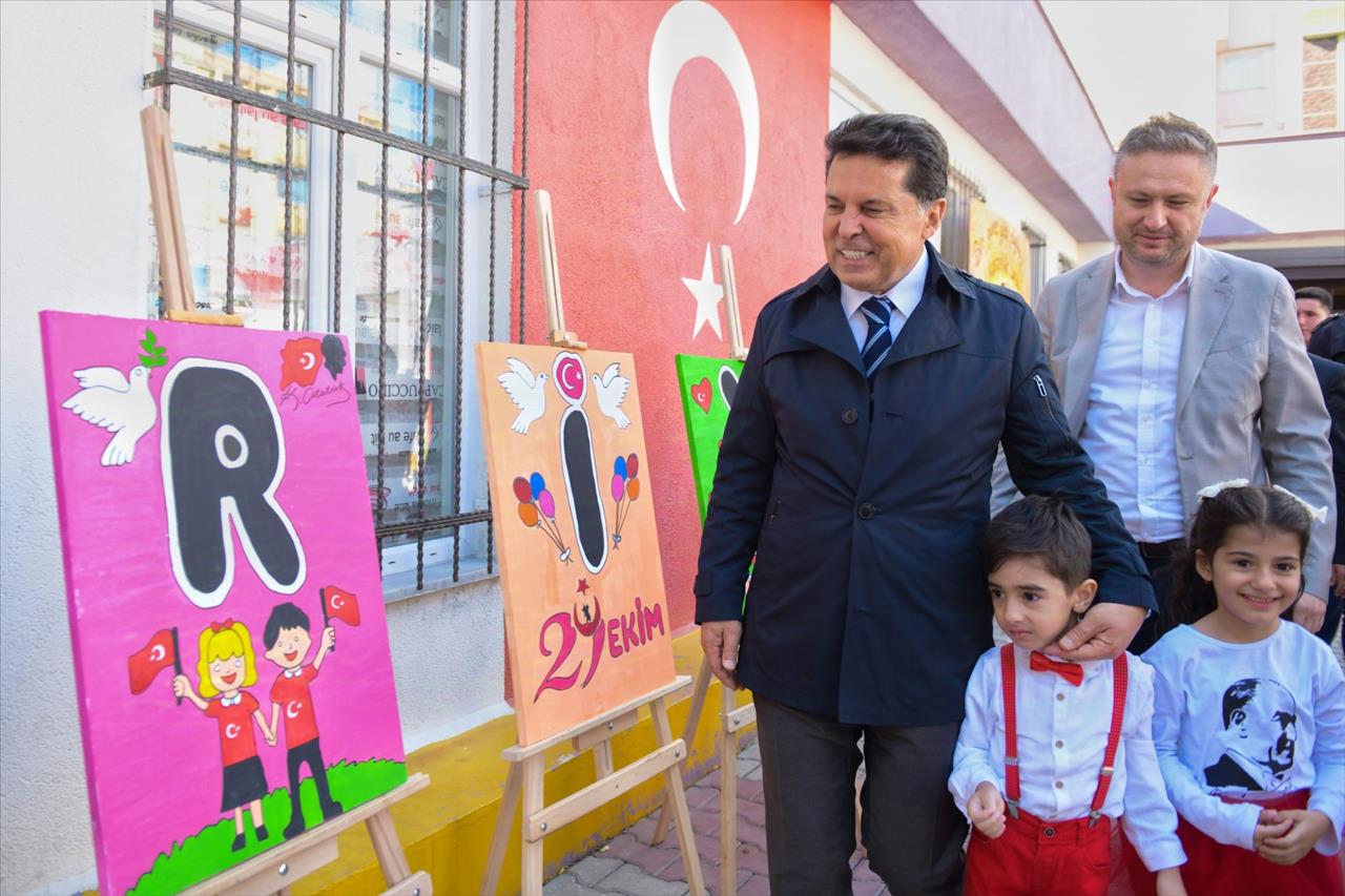 Esenyurt’un Çocuklarının Cumhuriyet Sevgisi