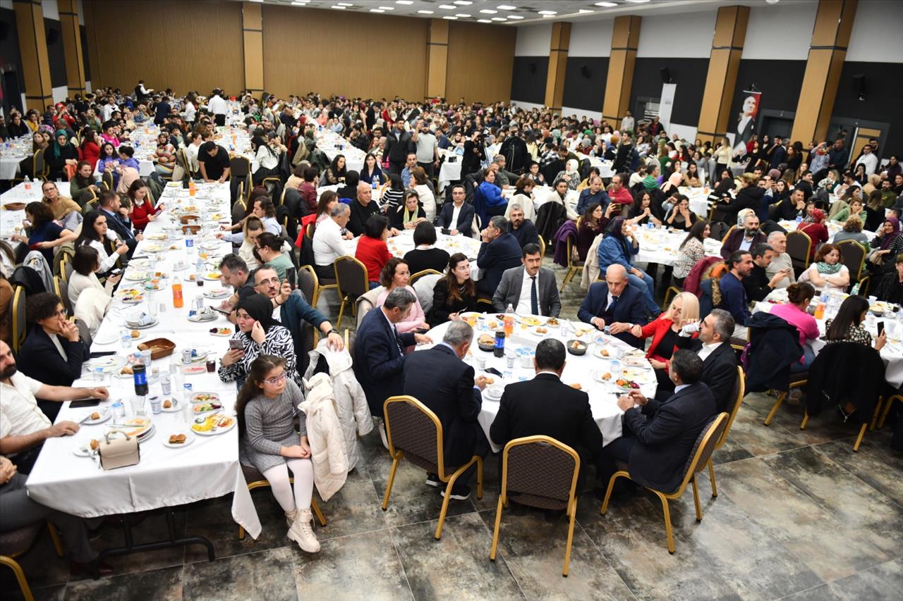 Başkan Bozkurt: Öğretmenler Bir Toplumun Geleceğidir