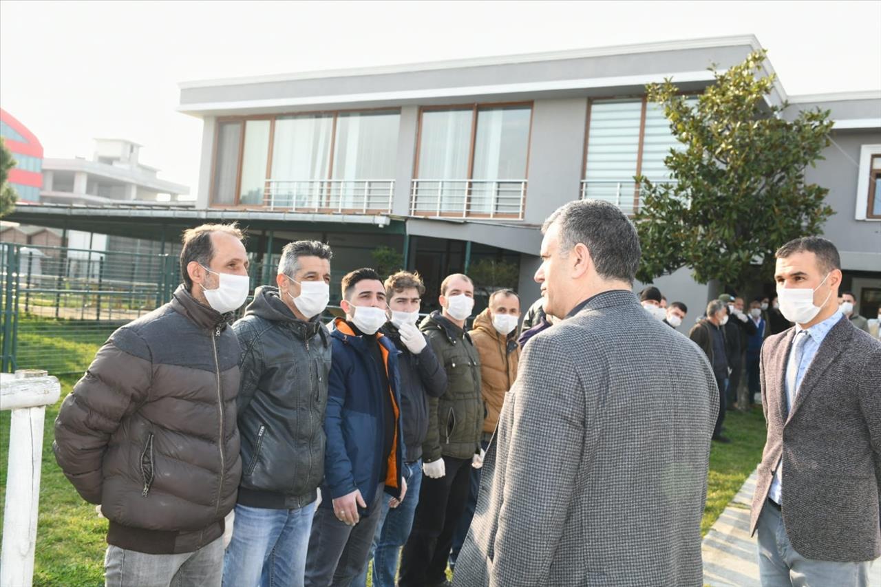 Başkan Bozkurt Özveriyle Çalışan Saha Ekibine Teşekkür Etti