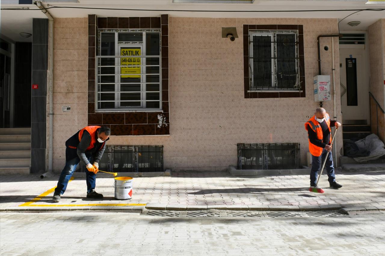 Esenyurt’ta Hayatı Kolaylaştıran Ve Eğlendiren Boyama 