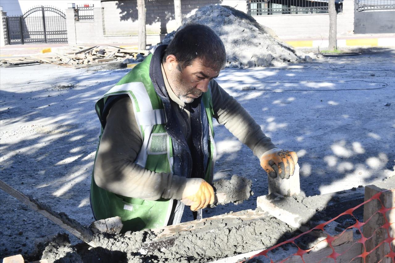 Esenyurt’ta Her Mahalleye Bir Park 