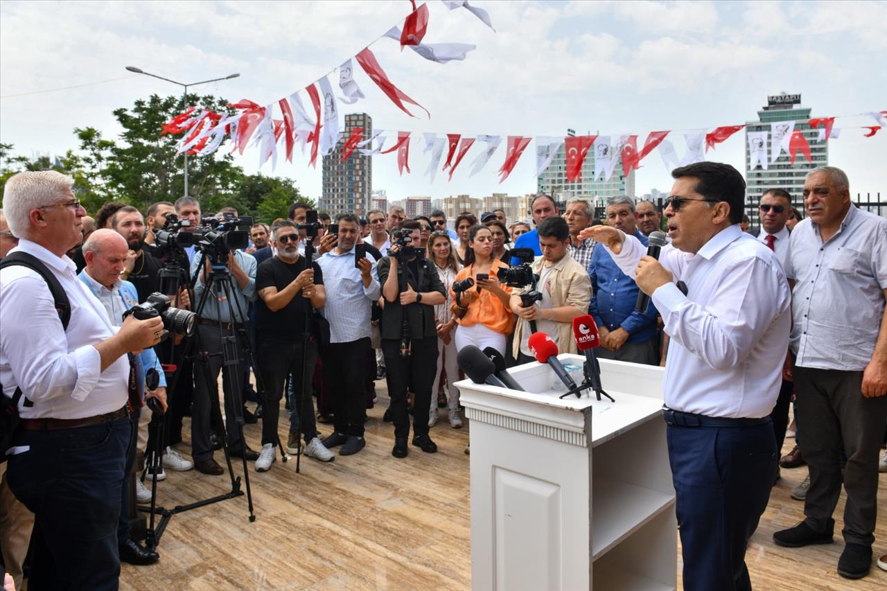 Esenyurt’ta Her Gün 15 Bin Kişiye Sıcak Yemek Verilecek Aşevi Hizmete Açıldı