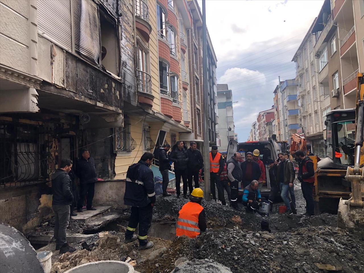 Patlamada Zarar Gören Evleri Esenyurt Belediyesi Onaracak