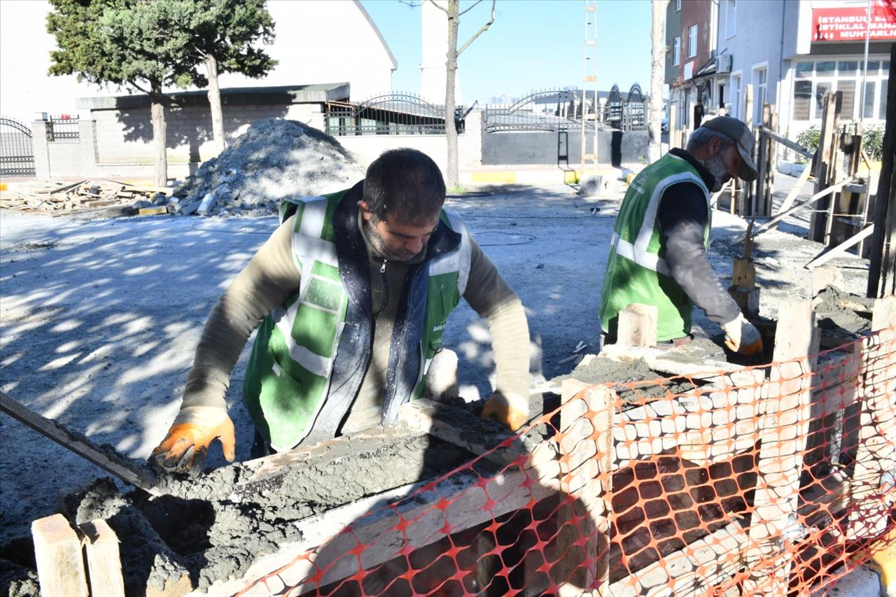 Esenyurt’ta Her Mahalleye Bir Park 