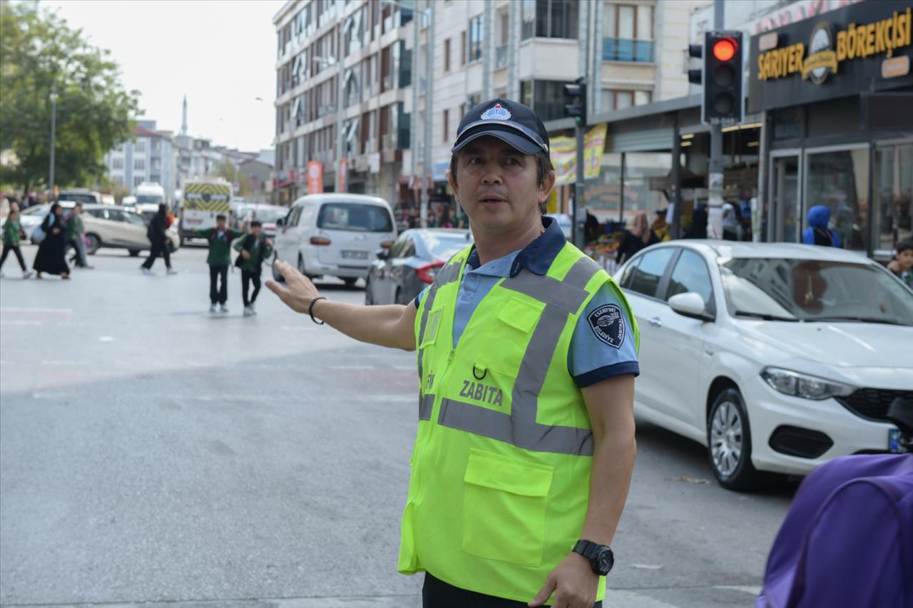 Esenyurt’ta Öğrenciler Güvende. Zabıta Ekipleri Denetimleri Sıkılaştırdı