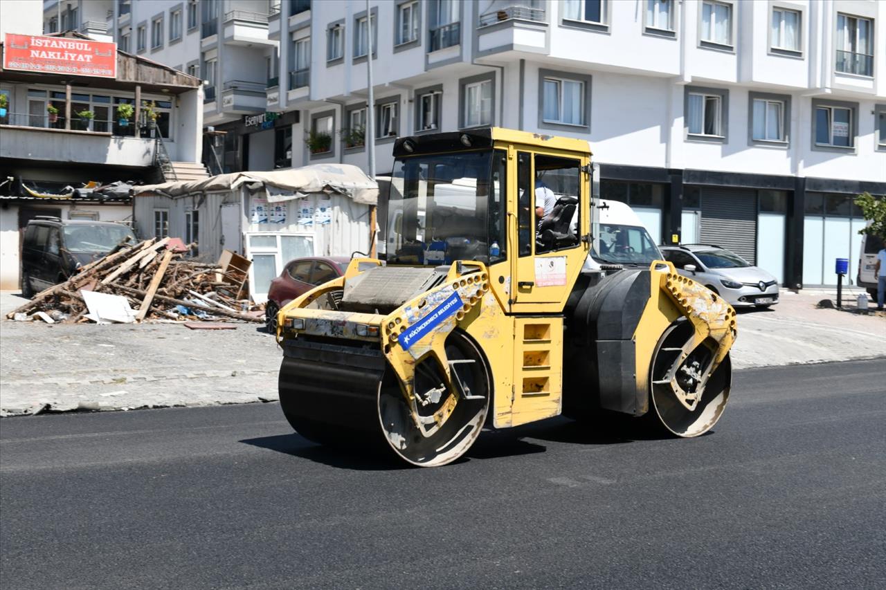 Esenyurt’ta Asfalt Çalışmalarında Rekor Kırıldı