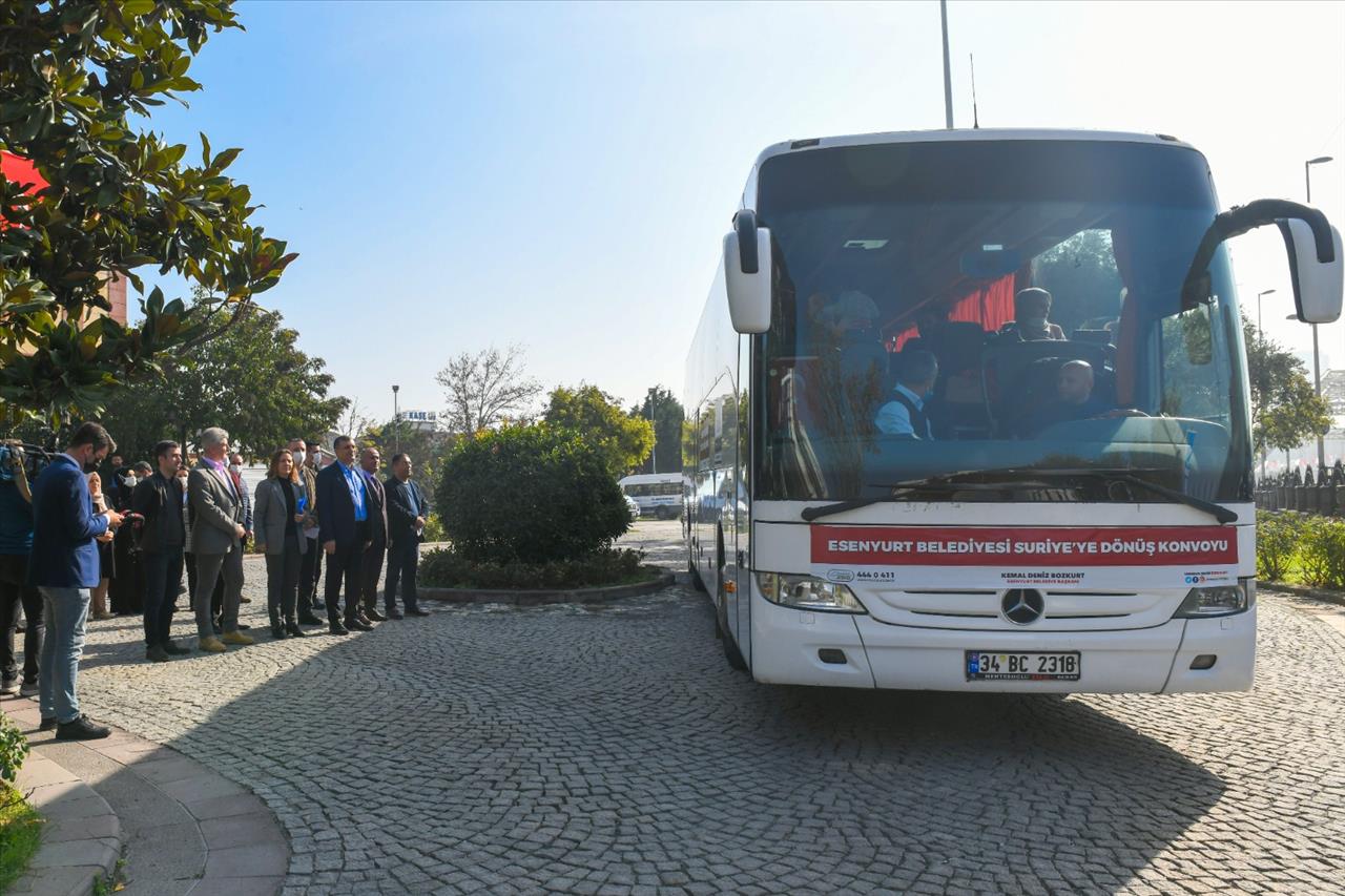 Esenyurt Belediyesi, Ülkelerine Dönmek İsteyen Suriyelileri Sınıra Gönderdi